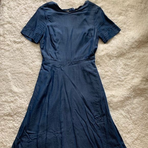 Banana Republic Jean Dress! - Picture 2 of 5